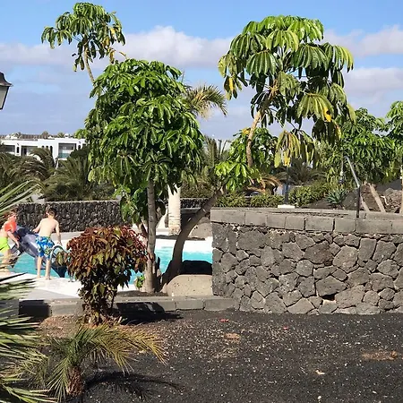 Apartamento San Jacinto En Lanzarote アパート コスタ・テギセ